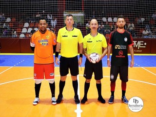 
<a style='margin-left: 5px;' class='btn btn-xs btn-social btn-facebook' href='https://www.facebook.com/sharer/sharer.php?u=https://ko-boladovale.web.getmuller.com.br/imgs/800-800-90/conteudo/fotos/2015/img2982.jpg' rel='popup' data-width='500' data-height='400'><i class='fa fa-facebook'></i>Compartilhar <span class='hidden-xs'>no Facebook</span>
</a> 
<a class='btn btn-default btn-xs' target='_blank' href='imgs/800-800-90/conteudo/fotos/2015/img2982.jpg'>
<span class='glyphicon glyphicon-cloud-download'></span> Salvar
</a> 
<span></span>