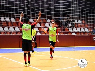 
<a style='margin-left: 5px;' class='btn btn-xs btn-social btn-facebook' href='https://www.facebook.com/sharer/sharer.php?u=https://ko-boladovale.web.getmuller.com.br/imgs/800-800-90/conteudo/fotos/2015/img2990.jpg' rel='popup' data-width='500' data-height='400'><i class='fa fa-facebook'></i>Compartilhar <span class='hidden-xs'>no Facebook</span>
</a> 
<a class='btn btn-default btn-xs' target='_blank' href='imgs/800-800-90/conteudo/fotos/2015/img2990.jpg'>
<span class='glyphicon glyphicon-cloud-download'></span> Salvar
</a> 
<span></span>