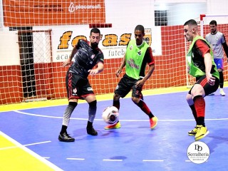 
<a style='margin-left: 5px;' class='btn btn-xs btn-social btn-facebook' href='https://www.facebook.com/sharer/sharer.php?u=https://ko-boladovale.web.getmuller.com.br/imgs/800-800-90/conteudo/fotos/2015/img3014.jpg' rel='popup' data-width='500' data-height='400'><i class='fa fa-facebook'></i>Compartilhar <span class='hidden-xs'>no Facebook</span>
</a> 
<a class='btn btn-default btn-xs' target='_blank' href='imgs/800-800-90/conteudo/fotos/2015/img3014.jpg'>
<span class='glyphicon glyphicon-cloud-download'></span> Salvar
</a> 
<span></span>