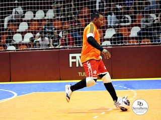 
<a style='margin-left: 5px;' class='btn btn-xs btn-social btn-facebook' href='https://www.facebook.com/sharer/sharer.php?u=https://ko-boladovale.web.getmuller.com.br/imgs/800-800-90/conteudo/fotos/2015/img9681.jpg' rel='popup' data-width='500' data-height='400'><i class='fa fa-facebook'></i>Compartilhar <span class='hidden-xs'>no Facebook</span>
</a> 
<a class='btn btn-default btn-xs' target='_blank' href='imgs/800-800-90/conteudo/fotos/2015/img9681.jpg'>
<span class='glyphicon glyphicon-cloud-download'></span> Salvar
</a> 
<span></span>