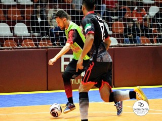 
<a style='margin-left: 5px;' class='btn btn-xs btn-social btn-facebook' href='https://www.facebook.com/sharer/sharer.php?u=https://ko-boladovale.web.getmuller.com.br/imgs/800-800-90/conteudo/fotos/2015/img9689.jpg' rel='popup' data-width='500' data-height='400'><i class='fa fa-facebook'></i>Compartilhar <span class='hidden-xs'>no Facebook</span>
</a> 
<a class='btn btn-default btn-xs' target='_blank' href='imgs/800-800-90/conteudo/fotos/2015/img9689.jpg'>
<span class='glyphicon glyphicon-cloud-download'></span> Salvar
</a> 
<span></span>