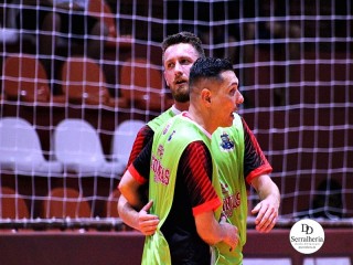 
<a style='margin-left: 5px;' class='btn btn-xs btn-social btn-facebook' href='https://www.facebook.com/sharer/sharer.php?u=https://ko-boladovale.web.getmuller.com.br/imgs/800-800-90/conteudo/fotos/2015/img9738.jpg' rel='popup' data-width='500' data-height='400'><i class='fa fa-facebook'></i>Compartilhar <span class='hidden-xs'>no Facebook</span>
</a> 
<a class='btn btn-default btn-xs' target='_blank' href='imgs/800-800-90/conteudo/fotos/2015/img9738.jpg'>
<span class='glyphicon glyphicon-cloud-download'></span> Salvar
</a> 
<span></span>