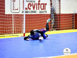 
<a style='margin-left: 5px;' class='btn btn-xs btn-social btn-facebook' href='https://www.facebook.com/sharer/sharer.php?u=https://ko-boladovale.web.getmuller.com.br/imgs/800-800-90/conteudo/fotos/2015/img9785.jpg' rel='popup' data-width='500' data-height='400'><i class='fa fa-facebook'></i>Compartilhar <span class='hidden-xs'>no Facebook</span>
</a> 
<a class='btn btn-default btn-xs' target='_blank' href='imgs/800-800-90/conteudo/fotos/2015/img9785.jpg'>
<span class='glyphicon glyphicon-cloud-download'></span> Salvar
</a> 
<span></span>