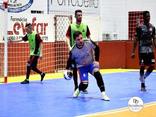 
<a style='margin-left: 5px;' class='btn btn-xs btn-social btn-facebook' href='https://www.facebook.com/sharer/sharer.php?u=https://ko-boladovale.web.getmuller.com.br/imgs/800-800-90/conteudo/fotos/2015/img9791.jpg' rel='popup' data-width='500' data-height='400'><i class='fa fa-facebook'></i>Compartilhar <span class='hidden-xs'>no Facebook</span>
</a> 
<a class='btn btn-default btn-xs' target='_blank' href='imgs/800-800-90/conteudo/fotos/2015/img9791.jpg'>
<span class='glyphicon glyphicon-cloud-download'></span> Salvar
</a> 
<span></span>