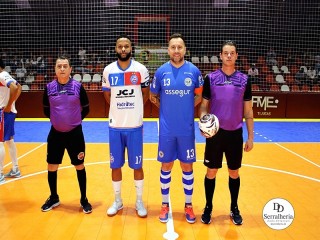 
<a style='margin-left: 5px;' class='btn btn-xs btn-social btn-facebook' href='https://www.facebook.com/sharer/sharer.php?u=https://ko-boladovale.web.getmuller.com.br/imgs/800-800-90/conteudo/fotos/2017/img0000.jpg' rel='popup' data-width='500' data-height='400'><i class='fa fa-facebook'></i>Compartilhar <span class='hidden-xs'>no Facebook</span>
</a> 
<a class='btn btn-default btn-xs' target='_blank' href='imgs/800-800-90/conteudo/fotos/2017/img0000.jpg'>
<span class='glyphicon glyphicon-cloud-download'></span> Salvar
</a> 
<span></span>