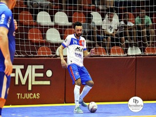 
<a style='margin-left: 5px;' class='btn btn-xs btn-social btn-facebook' href='https://www.facebook.com/sharer/sharer.php?u=https://ko-boladovale.web.getmuller.com.br/imgs/800-800-90/conteudo/fotos/2017/img0015.jpg' rel='popup' data-width='500' data-height='400'><i class='fa fa-facebook'></i>Compartilhar <span class='hidden-xs'>no Facebook</span>
</a> 
<a class='btn btn-default btn-xs' target='_blank' href='imgs/800-800-90/conteudo/fotos/2017/img0015.jpg'>
<span class='glyphicon glyphicon-cloud-download'></span> Salvar
</a> 
<span></span>