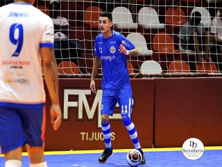 
<a style='margin-left: 5px;' class='btn btn-xs btn-social btn-facebook' href='https://www.facebook.com/sharer/sharer.php?u=https://ko-boladovale.web.getmuller.com.br/imgs/800-800-90/conteudo/fotos/2017/img9952.jpg' rel='popup' data-width='500' data-height='400'><i class='fa fa-facebook'></i>Compartilhar <span class='hidden-xs'>no Facebook</span>
</a> 
<a class='btn btn-default btn-xs' target='_blank' href='imgs/800-800-90/conteudo/fotos/2017/img9952.jpg'>
<span class='glyphicon glyphicon-cloud-download'></span> Salvar
</a> 
<span></span>