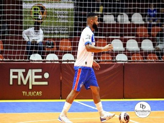 
<a style='margin-left: 5px;' class='btn btn-xs btn-social btn-facebook' href='https://www.facebook.com/sharer/sharer.php?u=https://ko-boladovale.web.getmuller.com.br/imgs/800-800-90/conteudo/fotos/2017/img9954.jpg' rel='popup' data-width='500' data-height='400'><i class='fa fa-facebook'></i>Compartilhar <span class='hidden-xs'>no Facebook</span>
</a> 
<a class='btn btn-default btn-xs' target='_blank' href='imgs/800-800-90/conteudo/fotos/2017/img9954.jpg'>
<span class='glyphicon glyphicon-cloud-download'></span> Salvar
</a> 
<span></span>