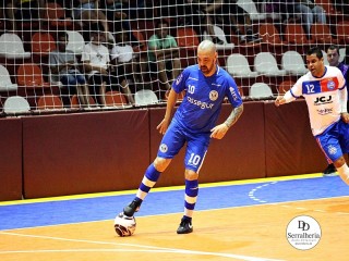 
<a style='margin-left: 5px;' class='btn btn-xs btn-social btn-facebook' href='https://www.facebook.com/sharer/sharer.php?u=https://ko-boladovale.web.getmuller.com.br/imgs/800-800-90/conteudo/fotos/2017/img9984.jpg' rel='popup' data-width='500' data-height='400'><i class='fa fa-facebook'></i>Compartilhar <span class='hidden-xs'>no Facebook</span>
</a> 
<a class='btn btn-default btn-xs' target='_blank' href='imgs/800-800-90/conteudo/fotos/2017/img9984.jpg'>
<span class='glyphicon glyphicon-cloud-download'></span> Salvar
</a> 
<span></span>