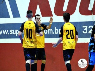 
<a style='margin-left: 5px;' class='btn btn-xs btn-social btn-facebook' href='https://www.facebook.com/sharer/sharer.php?u=https://ko-boladovale.web.getmuller.com.br/imgs/800-800-90/conteudo/fotos/2018/img0103.jpg' rel='popup' data-width='500' data-height='400'><i class='fa fa-facebook'></i>Compartilhar <span class='hidden-xs'>no Facebook</span>
</a> 
<a class='btn btn-default btn-xs' target='_blank' href='imgs/800-800-90/conteudo/fotos/2018/img0103.jpg'>
<span class='glyphicon glyphicon-cloud-download'></span> Salvar
</a> 
<span></span>