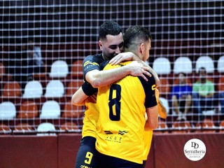 
<a style='margin-left: 5px;' class='btn btn-xs btn-social btn-facebook' href='https://www.facebook.com/sharer/sharer.php?u=https://ko-boladovale.web.getmuller.com.br/imgs/800-800-90/conteudo/fotos/2018/img0141.jpg' rel='popup' data-width='500' data-height='400'><i class='fa fa-facebook'></i>Compartilhar <span class='hidden-xs'>no Facebook</span>
</a> 
<a class='btn btn-default btn-xs' target='_blank' href='imgs/800-800-90/conteudo/fotos/2018/img0141.jpg'>
<span class='glyphicon glyphicon-cloud-download'></span> Salvar
</a> 
<span></span>