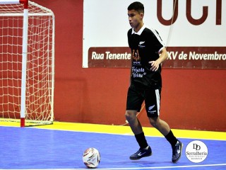 
<a style='margin-left: 5px;' class='btn btn-xs btn-social btn-facebook' href='https://www.facebook.com/sharer/sharer.php?u=https://ko-boladovale.web.getmuller.com.br/imgs/800-800-90/conteudo/fotos/2019/img0178.jpg' rel='popup' data-width='500' data-height='400'><i class='fa fa-facebook'></i>Compartilhar <span class='hidden-xs'>no Facebook</span>
</a> 
<a class='btn btn-default btn-xs' target='_blank' href='imgs/800-800-90/conteudo/fotos/2019/img0178.jpg'>
<span class='glyphicon glyphicon-cloud-download'></span> Salvar
</a> 
<span></span>