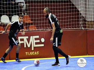 
<a style='margin-left: 5px;' class='btn btn-xs btn-social btn-facebook' href='https://www.facebook.com/sharer/sharer.php?u=https://ko-boladovale.web.getmuller.com.br/imgs/800-800-90/conteudo/fotos/2019/img0185.jpg' rel='popup' data-width='500' data-height='400'><i class='fa fa-facebook'></i>Compartilhar <span class='hidden-xs'>no Facebook</span>
</a> 
<a class='btn btn-default btn-xs' target='_blank' href='imgs/800-800-90/conteudo/fotos/2019/img0185.jpg'>
<span class='glyphicon glyphicon-cloud-download'></span> Salvar
</a> 
<span></span>