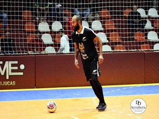 
<a style='margin-left: 5px;' class='btn btn-xs btn-social btn-facebook' href='https://www.facebook.com/sharer/sharer.php?u=https://ko-boladovale.web.getmuller.com.br/imgs/800-800-90/conteudo/fotos/2019/img0212.jpg' rel='popup' data-width='500' data-height='400'><i class='fa fa-facebook'></i>Compartilhar <span class='hidden-xs'>no Facebook</span>
</a> 
<a class='btn btn-default btn-xs' target='_blank' href='imgs/800-800-90/conteudo/fotos/2019/img0212.jpg'>
<span class='glyphicon glyphicon-cloud-download'></span> Salvar
</a> 
<span></span>