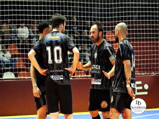 
<a style='margin-left: 5px;' class='btn btn-xs btn-social btn-facebook' href='https://www.facebook.com/sharer/sharer.php?u=https://ko-boladovale.web.getmuller.com.br/imgs/800-800-90/conteudo/fotos/2020/img0339.jpg' rel='popup' data-width='500' data-height='400'><i class='fa fa-facebook'></i>Compartilhar <span class='hidden-xs'>no Facebook</span>
</a> 
<a class='btn btn-default btn-xs' target='_blank' href='imgs/800-800-90/conteudo/fotos/2020/img0339.jpg'>
<span class='glyphicon glyphicon-cloud-download'></span> Salvar
</a> 
<span></span>