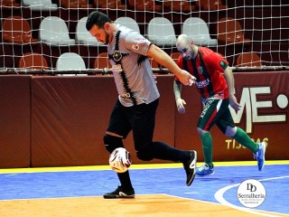 
<a style='margin-left: 5px;' class='btn btn-xs btn-social btn-facebook' href='https://www.facebook.com/sharer/sharer.php?u=https://ko-boladovale.web.getmuller.com.br/imgs/800-800-90/conteudo/fotos/2021/img0496.jpg' rel='popup' data-width='500' data-height='400'><i class='fa fa-facebook'></i>Compartilhar <span class='hidden-xs'>no Facebook</span>
</a> 
<a class='btn btn-default btn-xs' target='_blank' href='imgs/800-800-90/conteudo/fotos/2021/img0496.jpg'>
<span class='glyphicon glyphicon-cloud-download'></span> Salvar
</a> 
<span></span>