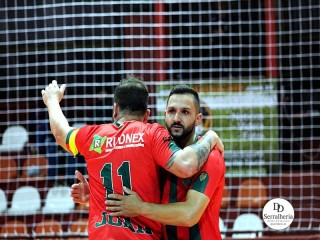 
<a style='margin-left: 5px;' class='btn btn-xs btn-social btn-facebook' href='https://www.facebook.com/sharer/sharer.php?u=https://ko-boladovale.web.getmuller.com.br/imgs/800-800-90/conteudo/fotos/2021/img0511.jpg' rel='popup' data-width='500' data-height='400'><i class='fa fa-facebook'></i>Compartilhar <span class='hidden-xs'>no Facebook</span>
</a> 
<a class='btn btn-default btn-xs' target='_blank' href='imgs/800-800-90/conteudo/fotos/2021/img0511.jpg'>
<span class='glyphicon glyphicon-cloud-download'></span> Salvar
</a> 
<span></span>