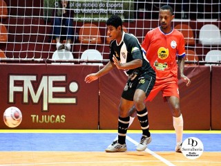 
<a style='margin-left: 5px;' class='btn btn-xs btn-social btn-facebook' href='https://www.facebook.com/sharer/sharer.php?u=https://ko-boladovale.web.getmuller.com.br/imgs/800-800-90/conteudo/fotos/2022/img3698.jpg' rel='popup' data-width='500' data-height='400'><i class='fa fa-facebook'></i>Compartilhar <span class='hidden-xs'>no Facebook</span>
</a> 
<a class='btn btn-default btn-xs' target='_blank' href='imgs/800-800-90/conteudo/fotos/2022/img3698.jpg'>
<span class='glyphicon glyphicon-cloud-download'></span> Salvar
</a> 
<span></span>