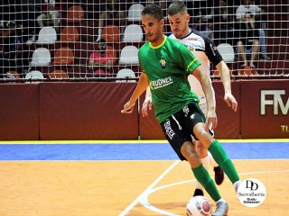 
<a style='margin-left: 5px;' class='btn btn-xs btn-social btn-facebook' href='https://www.facebook.com/sharer/sharer.php?u=https://ko-boladovale.web.getmuller.com.br/imgs/800-800-90/conteudo/fotos/2023/img3825.jpg' rel='popup' data-width='500' data-height='400'><i class='fa fa-facebook'></i>Compartilhar <span class='hidden-xs'>no Facebook</span>
</a> 
<a class='btn btn-default btn-xs' target='_blank' href='imgs/800-800-90/conteudo/fotos/2023/img3825.jpg'>
<span class='glyphicon glyphicon-cloud-download'></span> Salvar
</a> 
<span></span>