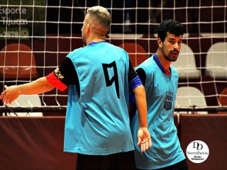 
<a style='margin-left: 5px;' class='btn btn-xs btn-social btn-facebook' href='https://www.facebook.com/sharer/sharer.php?u=https://ko-boladovale.web.getmuller.com.br/imgs/800-800-90/conteudo/fotos/2024/img3941.jpg' rel='popup' data-width='500' data-height='400'><i class='fa fa-facebook'></i>Compartilhar <span class='hidden-xs'>no Facebook</span>
</a> 
<a class='btn btn-default btn-xs' target='_blank' href='imgs/800-800-90/conteudo/fotos/2024/img3941.jpg'>
<span class='glyphicon glyphicon-cloud-download'></span> Salvar
</a> 
<span></span>