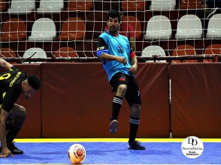 
<a style='margin-left: 5px;' class='btn btn-xs btn-social btn-facebook' href='https://www.facebook.com/sharer/sharer.php?u=https://ko-boladovale.web.getmuller.com.br/imgs/800-800-90/conteudo/fotos/2024/img3956.jpg' rel='popup' data-width='500' data-height='400'><i class='fa fa-facebook'></i>Compartilhar <span class='hidden-xs'>no Facebook</span>
</a> 
<a class='btn btn-default btn-xs' target='_blank' href='imgs/800-800-90/conteudo/fotos/2024/img3956.jpg'>
<span class='glyphicon glyphicon-cloud-download'></span> Salvar
</a> 
<span></span>