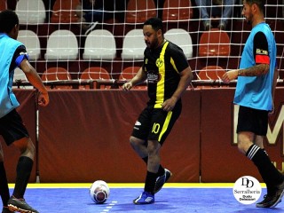 
<a style='margin-left: 5px;' class='btn btn-xs btn-social btn-facebook' href='https://www.facebook.com/sharer/sharer.php?u=https://ko-boladovale.web.getmuller.com.br/imgs/800-800-90/conteudo/fotos/2024/img3966.jpg' rel='popup' data-width='500' data-height='400'><i class='fa fa-facebook'></i>Compartilhar <span class='hidden-xs'>no Facebook</span>
</a> 
<a class='btn btn-default btn-xs' target='_blank' href='imgs/800-800-90/conteudo/fotos/2024/img3966.jpg'>
<span class='glyphicon glyphicon-cloud-download'></span> Salvar
</a> 
<span></span>