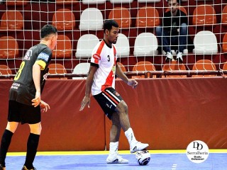 
<a style='margin-left: 5px;' class='btn btn-xs btn-social btn-facebook' href='https://www.facebook.com/sharer/sharer.php?u=https://ko-boladovale.web.getmuller.com.br/imgs/800-800-90/conteudo/fotos/2025/img4034.jpg' rel='popup' data-width='500' data-height='400'><i class='fa fa-facebook'></i>Compartilhar <span class='hidden-xs'>no Facebook</span>
</a> 
<a class='btn btn-default btn-xs' target='_blank' href='imgs/800-800-90/conteudo/fotos/2025/img4034.jpg'>
<span class='glyphicon glyphicon-cloud-download'></span> Salvar
</a> 
<span></span>