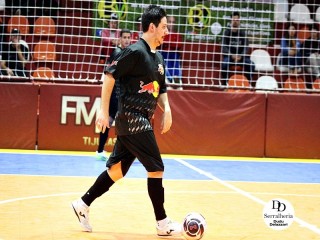 
<a style='margin-left: 5px;' class='btn btn-xs btn-social btn-facebook' href='https://www.facebook.com/sharer/sharer.php?u=https://ko-boladovale.web.getmuller.com.br/imgs/800-800-90/conteudo/fotos/2027/img4135.jpg' rel='popup' data-width='500' data-height='400'><i class='fa fa-facebook'></i>Compartilhar <span class='hidden-xs'>no Facebook</span>
</a> 
<a class='btn btn-default btn-xs' target='_blank' href='imgs/800-800-90/conteudo/fotos/2027/img4135.jpg'>
<span class='glyphicon glyphicon-cloud-download'></span> Salvar
</a> 
<span></span>