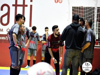 
<a style='margin-left: 5px;' class='btn btn-xs btn-social btn-facebook' href='https://www.facebook.com/sharer/sharer.php?u=https://ko-boladovale.web.getmuller.com.br/imgs/800-800-90/conteudo/fotos/2027/img4152.jpg' rel='popup' data-width='500' data-height='400'><i class='fa fa-facebook'></i>Compartilhar <span class='hidden-xs'>no Facebook</span>
</a> 
<a class='btn btn-default btn-xs' target='_blank' href='imgs/800-800-90/conteudo/fotos/2027/img4152.jpg'>
<span class='glyphicon glyphicon-cloud-download'></span> Salvar
</a> 
<span></span>