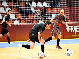 
<a style='margin-left: 5px;' class='btn btn-xs btn-social btn-facebook' href='https://www.facebook.com/sharer/sharer.php?u=https://ko-boladovale.web.getmuller.com.br/imgs/800-800-90/conteudo/fotos/2027/img4166.jpg' rel='popup' data-width='500' data-height='400'><i class='fa fa-facebook'></i>Compartilhar <span class='hidden-xs'>no Facebook</span>
</a> 
<a class='btn btn-default btn-xs' target='_blank' href='imgs/800-800-90/conteudo/fotos/2027/img4166.jpg'>
<span class='glyphicon glyphicon-cloud-download'></span> Salvar
</a> 
<span></span>