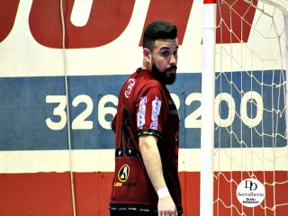 
<a style='margin-left: 5px;' class='btn btn-xs btn-social btn-facebook' href='https://www.facebook.com/sharer/sharer.php?u=https://ko-boladovale.web.getmuller.com.br/imgs/800-800-90/conteudo/fotos/2027/img4202.jpg' rel='popup' data-width='500' data-height='400'><i class='fa fa-facebook'></i>Compartilhar <span class='hidden-xs'>no Facebook</span>
</a> 
<a class='btn btn-default btn-xs' target='_blank' href='imgs/800-800-90/conteudo/fotos/2027/img4202.jpg'>
<span class='glyphicon glyphicon-cloud-download'></span> Salvar
</a> 
<span></span>