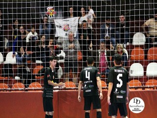 
<a style='margin-left: 5px;' class='btn btn-xs btn-social btn-facebook' href='https://www.facebook.com/sharer/sharer.php?u=https://ko-boladovale.web.getmuller.com.br/imgs/800-800-90/conteudo/fotos/2027/img4263.jpg' rel='popup' data-width='500' data-height='400'><i class='fa fa-facebook'></i>Compartilhar <span class='hidden-xs'>no Facebook</span>
</a> 
<a class='btn btn-default btn-xs' target='_blank' href='imgs/800-800-90/conteudo/fotos/2027/img4263.jpg'>
<span class='glyphicon glyphicon-cloud-download'></span> Salvar
</a> 
<span></span>