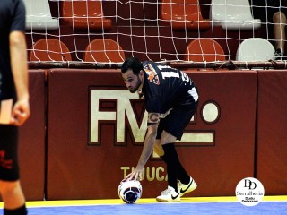 
<a style='margin-left: 5px;' class='btn btn-xs btn-social btn-facebook' href='https://www.facebook.com/sharer/sharer.php?u=https://ko-boladovale.web.getmuller.com.br/imgs/800-800-90/conteudo/fotos/2028/img4277.jpg' rel='popup' data-width='500' data-height='400'><i class='fa fa-facebook'></i>Compartilhar <span class='hidden-xs'>no Facebook</span>
</a> 
<a class='btn btn-default btn-xs' target='_blank' href='imgs/800-800-90/conteudo/fotos/2028/img4277.jpg'>
<span class='glyphicon glyphicon-cloud-download'></span> Salvar
</a> 
<span></span>