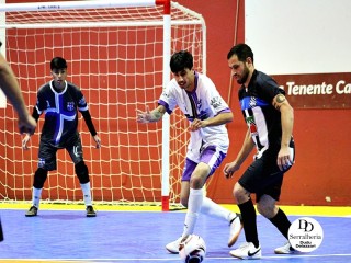 
<a style='margin-left: 5px;' class='btn btn-xs btn-social btn-facebook' href='https://www.facebook.com/sharer/sharer.php?u=https://ko-boladovale.web.getmuller.com.br/imgs/800-800-90/conteudo/fotos/2028/img4296.jpg' rel='popup' data-width='500' data-height='400'><i class='fa fa-facebook'></i>Compartilhar <span class='hidden-xs'>no Facebook</span>
</a> 
<a class='btn btn-default btn-xs' target='_blank' href='imgs/800-800-90/conteudo/fotos/2028/img4296.jpg'>
<span class='glyphicon glyphicon-cloud-download'></span> Salvar
</a> 
<span></span>