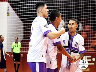 
<a style='margin-left: 5px;' class='btn btn-xs btn-social btn-facebook' href='https://www.facebook.com/sharer/sharer.php?u=https://ko-boladovale.web.getmuller.com.br/imgs/800-800-90/conteudo/fotos/2028/img4304.jpg' rel='popup' data-width='500' data-height='400'><i class='fa fa-facebook'></i>Compartilhar <span class='hidden-xs'>no Facebook</span>
</a> 
<a class='btn btn-default btn-xs' target='_blank' href='imgs/800-800-90/conteudo/fotos/2028/img4304.jpg'>
<span class='glyphicon glyphicon-cloud-download'></span> Salvar
</a> 
<span></span>