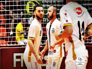 
<a style='margin-left: 5px;' class='btn btn-xs btn-social btn-facebook' href='https://www.facebook.com/sharer/sharer.php?u=https://ko-boladovale.web.getmuller.com.br/imgs/800-800-90/conteudo/fotos/2030/img4386.jpg' rel='popup' data-width='500' data-height='400'><i class='fa fa-facebook'></i>Compartilhar <span class='hidden-xs'>no Facebook</span>
</a> 
<a class='btn btn-default btn-xs' target='_blank' href='imgs/800-800-90/conteudo/fotos/2030/img4386.jpg'>
<span class='glyphicon glyphicon-cloud-download'></span> Salvar
</a> 
<span></span>