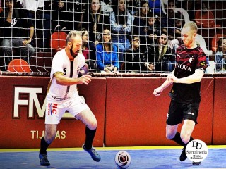 
<a style='margin-left: 5px;' class='btn btn-xs btn-social btn-facebook' href='https://www.facebook.com/sharer/sharer.php?u=https://ko-boladovale.web.getmuller.com.br/imgs/800-800-90/conteudo/fotos/2030/img4393.jpg' rel='popup' data-width='500' data-height='400'><i class='fa fa-facebook'></i>Compartilhar <span class='hidden-xs'>no Facebook</span>
</a> 
<a class='btn btn-default btn-xs' target='_blank' href='imgs/800-800-90/conteudo/fotos/2030/img4393.jpg'>
<span class='glyphicon glyphicon-cloud-download'></span> Salvar
</a> 
<span></span>