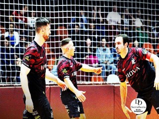 
<a style='margin-left: 5px;' class='btn btn-xs btn-social btn-facebook' href='https://www.facebook.com/sharer/sharer.php?u=https://ko-boladovale.web.getmuller.com.br/imgs/800-800-90/conteudo/fotos/2030/img4460.jpg' rel='popup' data-width='500' data-height='400'><i class='fa fa-facebook'></i>Compartilhar <span class='hidden-xs'>no Facebook</span>
</a> 
<a class='btn btn-default btn-xs' target='_blank' href='imgs/800-800-90/conteudo/fotos/2030/img4460.jpg'>
<span class='glyphicon glyphicon-cloud-download'></span> Salvar
</a> 
<span></span>