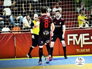 
<a style='margin-left: 5px;' class='btn btn-xs btn-social btn-facebook' href='https://www.facebook.com/sharer/sharer.php?u=https://ko-boladovale.web.getmuller.com.br/imgs/800-800-90/conteudo/fotos/2030/img4473.jpg' rel='popup' data-width='500' data-height='400'><i class='fa fa-facebook'></i>Compartilhar <span class='hidden-xs'>no Facebook</span>
</a> 
<a class='btn btn-default btn-xs' target='_blank' href='imgs/800-800-90/conteudo/fotos/2030/img4473.jpg'>
<span class='glyphicon glyphicon-cloud-download'></span> Salvar
</a> 
<span></span>