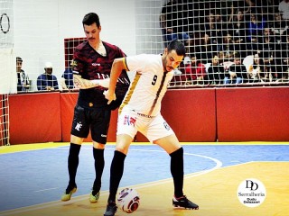 
<a style='margin-left: 5px;' class='btn btn-xs btn-social btn-facebook' href='https://www.facebook.com/sharer/sharer.php?u=https://ko-boladovale.web.getmuller.com.br/imgs/800-800-90/conteudo/fotos/2030/img4505.jpg' rel='popup' data-width='500' data-height='400'><i class='fa fa-facebook'></i>Compartilhar <span class='hidden-xs'>no Facebook</span>
</a> 
<a class='btn btn-default btn-xs' target='_blank' href='imgs/800-800-90/conteudo/fotos/2030/img4505.jpg'>
<span class='glyphicon glyphicon-cloud-download'></span> Salvar
</a> 
<span></span>