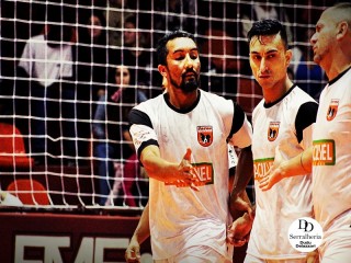 
<a style='margin-left: 5px;' class='btn btn-xs btn-social btn-facebook' href='https://www.facebook.com/sharer/sharer.php?u=https://ko-boladovale.web.getmuller.com.br/imgs/800-800-90/conteudo/fotos/2031/img4533.jpg' rel='popup' data-width='500' data-height='400'><i class='fa fa-facebook'></i>Compartilhar <span class='hidden-xs'>no Facebook</span>
</a> 
<a class='btn btn-default btn-xs' target='_blank' href='imgs/800-800-90/conteudo/fotos/2031/img4533.jpg'>
<span class='glyphicon glyphicon-cloud-download'></span> Salvar
</a> 
<span></span>