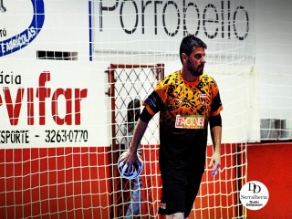 
<a style='margin-left: 5px;' class='btn btn-xs btn-social btn-facebook' href='https://www.facebook.com/sharer/sharer.php?u=https://ko-boladovale.web.getmuller.com.br/imgs/800-800-90/conteudo/fotos/2031/img4557.jpg' rel='popup' data-width='500' data-height='400'><i class='fa fa-facebook'></i>Compartilhar <span class='hidden-xs'>no Facebook</span>
</a> 
<a class='btn btn-default btn-xs' target='_blank' href='imgs/800-800-90/conteudo/fotos/2031/img4557.jpg'>
<span class='glyphicon glyphicon-cloud-download'></span> Salvar
</a> 
<span></span>