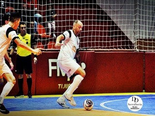 
<a style='margin-left: 5px;' class='btn btn-xs btn-social btn-facebook' href='https://www.facebook.com/sharer/sharer.php?u=https://ko-boladovale.web.getmuller.com.br/imgs/800-800-90/conteudo/fotos/2031/img4560.jpg' rel='popup' data-width='500' data-height='400'><i class='fa fa-facebook'></i>Compartilhar <span class='hidden-xs'>no Facebook</span>
</a> 
<a class='btn btn-default btn-xs' target='_blank' href='imgs/800-800-90/conteudo/fotos/2031/img4560.jpg'>
<span class='glyphicon glyphicon-cloud-download'></span> Salvar
</a> 
<span></span>