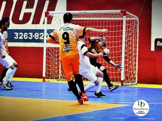 
<a style='margin-left: 5px;' class='btn btn-xs btn-social btn-facebook' href='https://www.facebook.com/sharer/sharer.php?u=https://ko-boladovale.web.getmuller.com.br/imgs/800-800-90/conteudo/fotos/2031/img4607.jpg' rel='popup' data-width='500' data-height='400'><i class='fa fa-facebook'></i>Compartilhar <span class='hidden-xs'>no Facebook</span>
</a> 
<a class='btn btn-default btn-xs' target='_blank' href='imgs/800-800-90/conteudo/fotos/2031/img4607.jpg'>
<span class='glyphicon glyphicon-cloud-download'></span> Salvar
</a> 
<span></span>