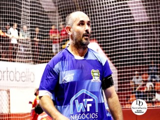 
<a style='margin-left: 5px;' class='btn btn-xs btn-social btn-facebook' href='https://www.facebook.com/sharer/sharer.php?u=https://ko-boladovale.web.getmuller.com.br/imgs/800-800-90/conteudo/fotos/2033/img3631.jpg' rel='popup' data-width='500' data-height='400'><i class='fa fa-facebook'></i>Compartilhar <span class='hidden-xs'>no Facebook</span>
</a> 
<a class='btn btn-default btn-xs' target='_blank' href='imgs/800-800-90/conteudo/fotos/2033/img3631.jpg'>
<span class='glyphicon glyphicon-cloud-download'></span> Salvar
</a> 
<span></span>