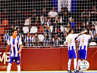 
<a style='margin-left: 5px;' class='btn btn-xs btn-social btn-facebook' href='https://www.facebook.com/sharer/sharer.php?u=https://ko-boladovale.web.getmuller.com.br/imgs/800-800-90/conteudo/fotos/2034/img3905.jpg' rel='popup' data-width='500' data-height='400'><i class='fa fa-facebook'></i>Compartilhar <span class='hidden-xs'>no Facebook</span>
</a> 
<a class='btn btn-default btn-xs' target='_blank' href='imgs/800-800-90/conteudo/fotos/2034/img3905.jpg'>
<span class='glyphicon glyphicon-cloud-download'></span> Salvar
</a> 
<span></span>