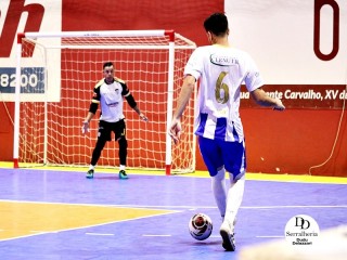 
<a style='margin-left: 5px;' class='btn btn-xs btn-social btn-facebook' href='https://www.facebook.com/sharer/sharer.php?u=https://ko-boladovale.web.getmuller.com.br/imgs/800-800-90/conteudo/fotos/2034/img3960.jpg' rel='popup' data-width='500' data-height='400'><i class='fa fa-facebook'></i>Compartilhar <span class='hidden-xs'>no Facebook</span>
</a> 
<a class='btn btn-default btn-xs' target='_blank' href='imgs/800-800-90/conteudo/fotos/2034/img3960.jpg'>
<span class='glyphicon glyphicon-cloud-download'></span> Salvar
</a> 
<span></span>