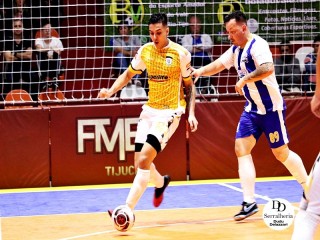 
<a style='margin-left: 5px;' class='btn btn-xs btn-social btn-facebook' href='https://www.facebook.com/sharer/sharer.php?u=https://ko-boladovale.web.getmuller.com.br/imgs/800-800-90/conteudo/fotos/2034/img3985.jpg' rel='popup' data-width='500' data-height='400'><i class='fa fa-facebook'></i>Compartilhar <span class='hidden-xs'>no Facebook</span>
</a> 
<a class='btn btn-default btn-xs' target='_blank' href='imgs/800-800-90/conteudo/fotos/2034/img3985.jpg'>
<span class='glyphicon glyphicon-cloud-download'></span> Salvar
</a> 
<span></span>