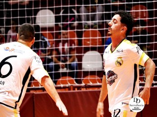 
<a style='margin-left: 5px;' class='btn btn-xs btn-social btn-facebook' href='https://www.facebook.com/sharer/sharer.php?u=https://ko-boladovale.web.getmuller.com.br/imgs/800-800-90/conteudo/fotos/2035/img3731.jpg' rel='popup' data-width='500' data-height='400'><i class='fa fa-facebook'></i>Compartilhar <span class='hidden-xs'>no Facebook</span>
</a> 
<a class='btn btn-default btn-xs' target='_blank' href='imgs/800-800-90/conteudo/fotos/2035/img3731.jpg'>
<span class='glyphicon glyphicon-cloud-download'></span> Salvar
</a> 
<span></span>