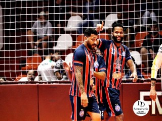 
<a style='margin-left: 5px;' class='btn btn-xs btn-social btn-facebook' href='https://www.facebook.com/sharer/sharer.php?u=https://ko-boladovale.web.getmuller.com.br/imgs/800-800-90/conteudo/fotos/2035/img3746.jpg' rel='popup' data-width='500' data-height='400'><i class='fa fa-facebook'></i>Compartilhar <span class='hidden-xs'>no Facebook</span>
</a> 
<a class='btn btn-default btn-xs' target='_blank' href='imgs/800-800-90/conteudo/fotos/2035/img3746.jpg'>
<span class='glyphicon glyphicon-cloud-download'></span> Salvar
</a> 
<span></span>